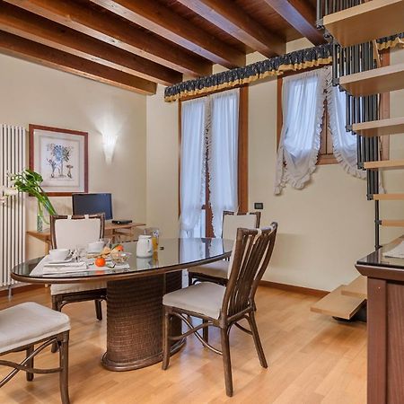 Palazzo Brando - Living Apartments Treviso Eksteriør bilde